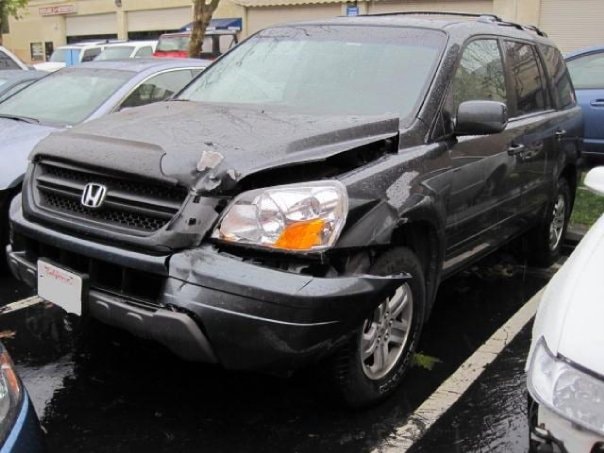 Honda Pilot — Collision Damage
